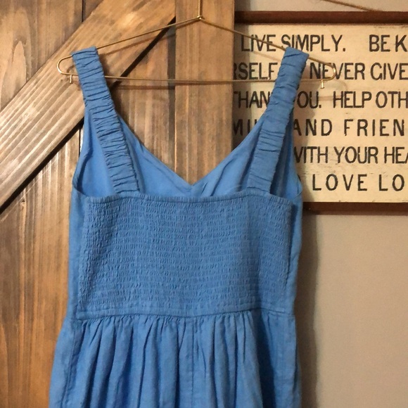 Abercrombie & Fitch V-Neck Linen Blend Dress in Size Medium in Sky Blue - Picture 4 of 6
